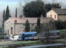 Włochy: Rozbito komórkę terrorystów