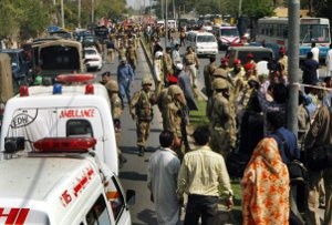 48 osób zginęło w Lahaurze