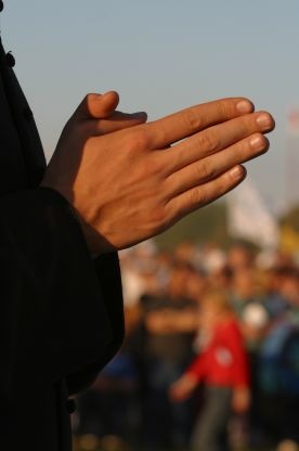Papieskie intencje modlitewne na październik 2011