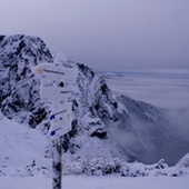 Tatry: Mróz, śnieg i zagrożenie lawinowe