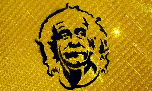 Einstein pokazany
