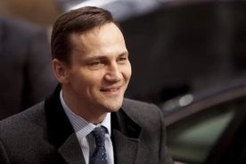 Sikorski za przedłużeniem głosowania