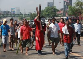 Filipiny: Ponad 30 ukrzyżowanych