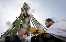 Sojuz dotarł na Stację Kosmiczna