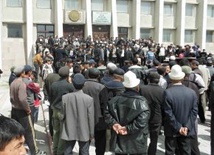 Kirgistan: Co najmniej 19 zabitych