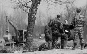 Zahaczył o drzewo kilometr przed lotniskiem