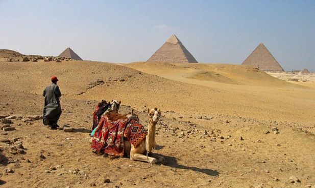 Egipt: Turyści wracają pod piramidy