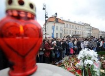 10 maja - pamięci ofiar smoleńskiej katastrofy