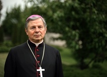 Biskup Tomasik odwiedził powodzian