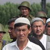Kirgistan: Wojsko usuwa barykady