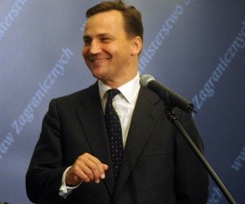 "Rzeczpospolita" przeprasza Sikorskiego