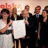 Kaczyński podpisał 10 tez programu dla studentów