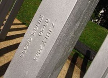 W. Brytania: Uczczono pamięć ofiar zamachów 