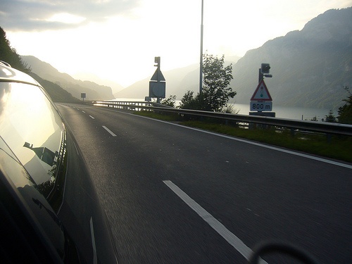 Niemcy: Upał topi asfalt na autostradach