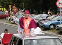 Poświęcenie samochodu nie zwalnia od myślenia