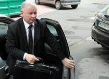 Kaczyński chce być na spotkaniu z prokuratorami