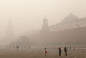 Rosja: Smog zakłócił pracę lotnisk