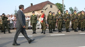 Prezydent zwierzchnikiem sił zbrojnych