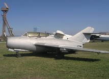 MIG 15