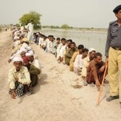 Pakistan: zabija nie tylko powódź