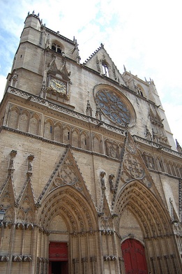 Francja: religijny spór o katedralnego gargulca