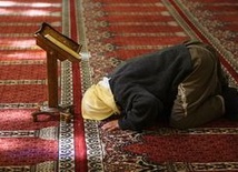 Spór o projekt meczetu