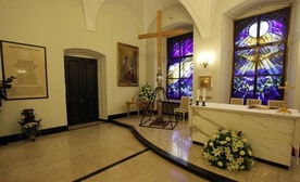 Krzyż znalazł miejsce w kaplicy Pałacu Prezydenckiego
