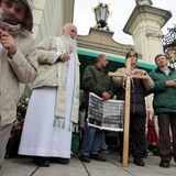Krzyż znalazł miejsce w kaplicy Pałacu Prezydenckiego
