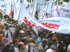 Związkowcy protestują