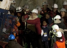 Chile: Pierwsi górnicy już na powierzchni