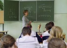Statystyczny nauczyciel ma ok. 40 lat