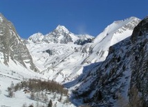 Ratownicy dotarli do jednego z polskich alpinistów