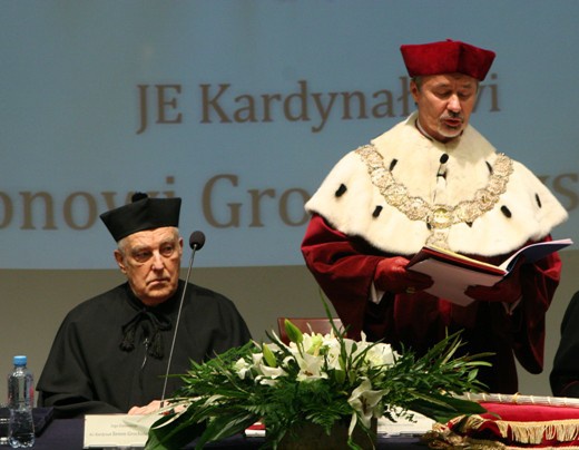 Doktorat honoris causa dla kard. Grocholewskiego