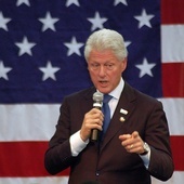 Bill Clinton o przeciekach Wikileaks