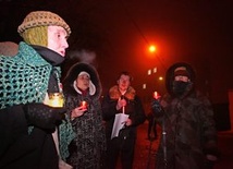 Demonstranci na wolności