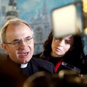 Ks. Kloch: Episkopat to nie partia polityczna