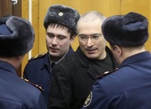 Chodorkowski skazany bo ropa zdrożała?