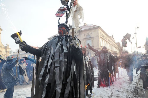 Diabły starały się zakłócić orszak