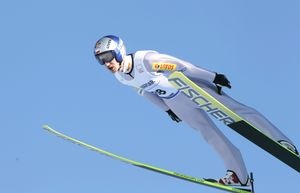 Małysz trzeci w Vikersund 