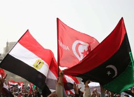 Egipt: Demonstranci świętują rewolucję