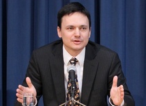 Minister o specsłużbach