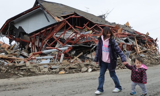 Japonia: 100 tys. dzieci straciło domy