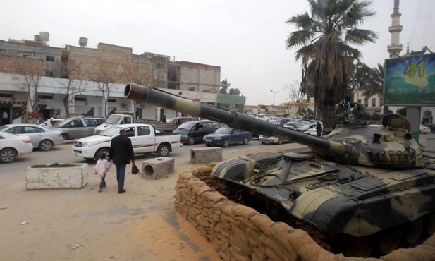 Libia wstrzymuje działania wojskowe