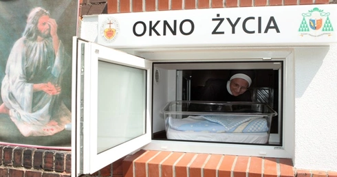 Pięciolecie Okna Życia