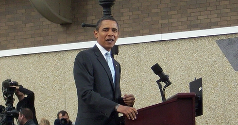 Obama: Koalicja gotowa ruszyć na Kadafiego