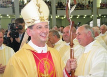 Bp Józef Guzdek