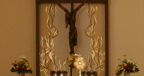 Adoracja, niedziela, rodzina 