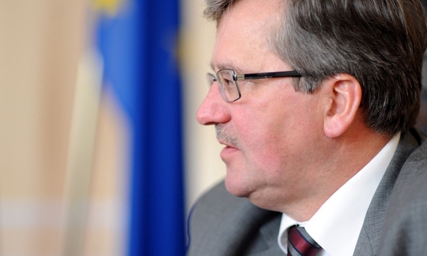 OFE: Prezydent się zastanawia