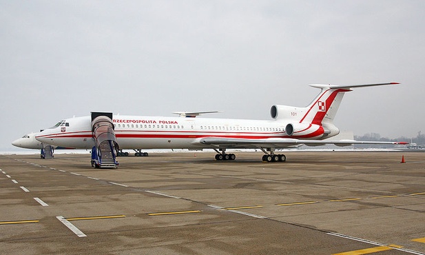 Seremet: Są nadzieje, że wrak Tu-154 wróci późną jesienią