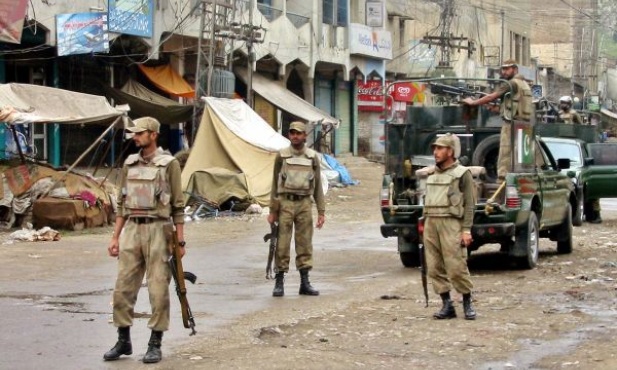 Pakistan: Zamach na suficką świątynię 